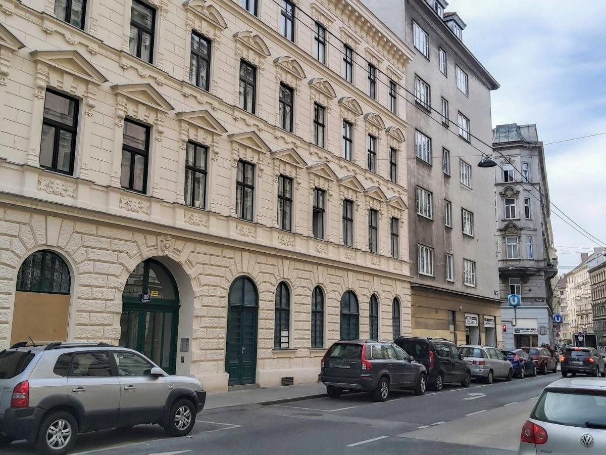 Apartment Wieden-2 Vienna Exterior photo